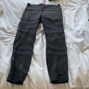 Lululemon Pants - Size 6